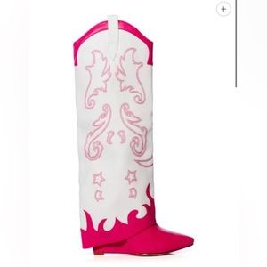 BRAND NEW! They are very cute and good quality, just too big for me